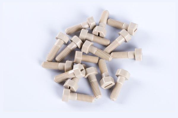 Tornillo hexagonal ranurado M3 PEEK