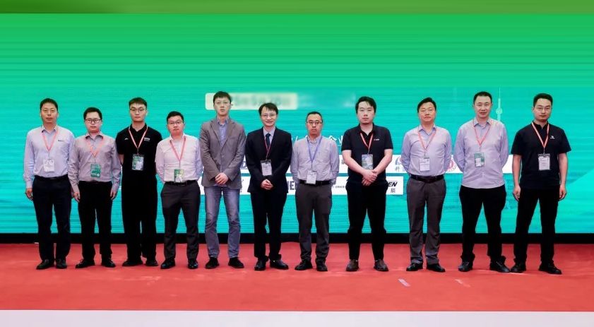 Junhua Presenta Innovaciones de Alto Rendimiento en PEEK en el 10º Foro de la Industria de Plásticos de Ingeniería Especial