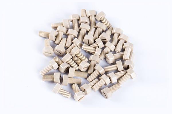 Tornillo de PEEK hexagonal con ranura