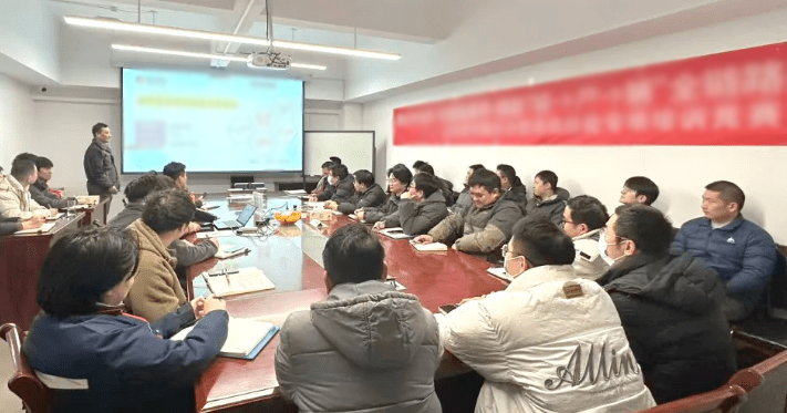 Jiangsu Junhua HPP concluye con éxito la Capacitación & Competencia Especializadas en Habilidades de Configuración de Máquinas de Moldeo por Inyección